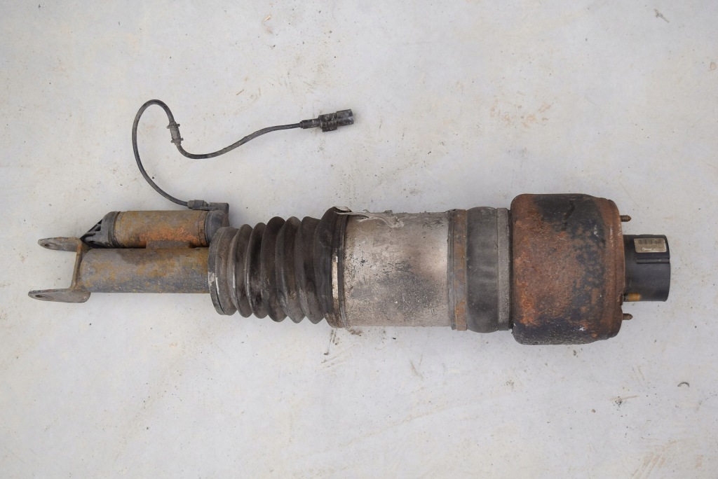 Купить Mercedes w219 w211 3.0 cdi амортизатор правый  перед airmatic