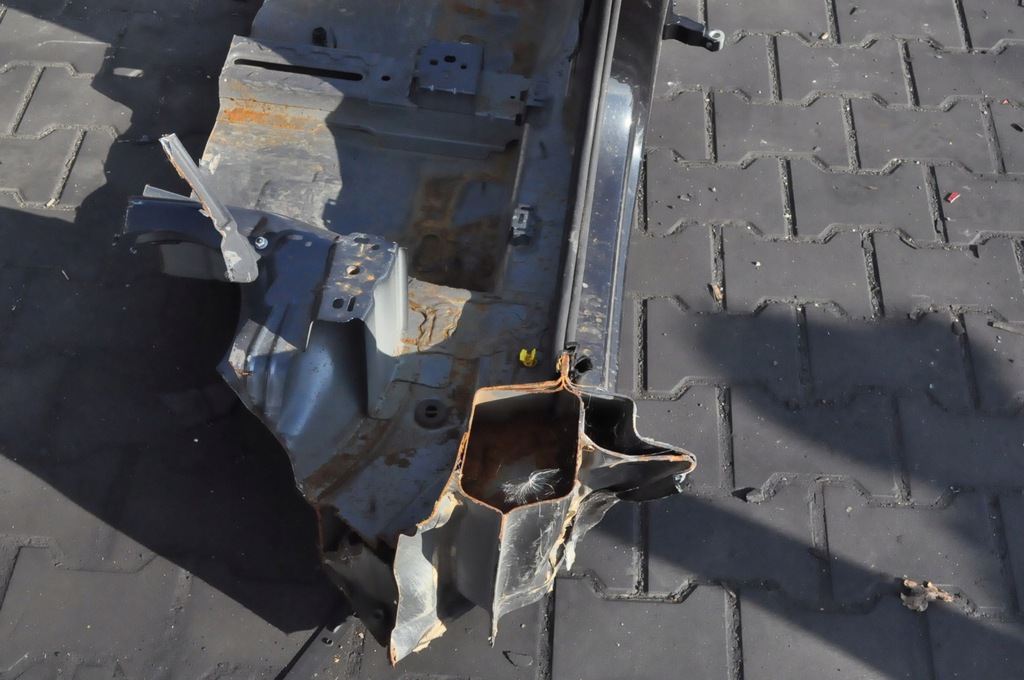 фото №10, Volvo xc60 ii блок двигателя порог правый