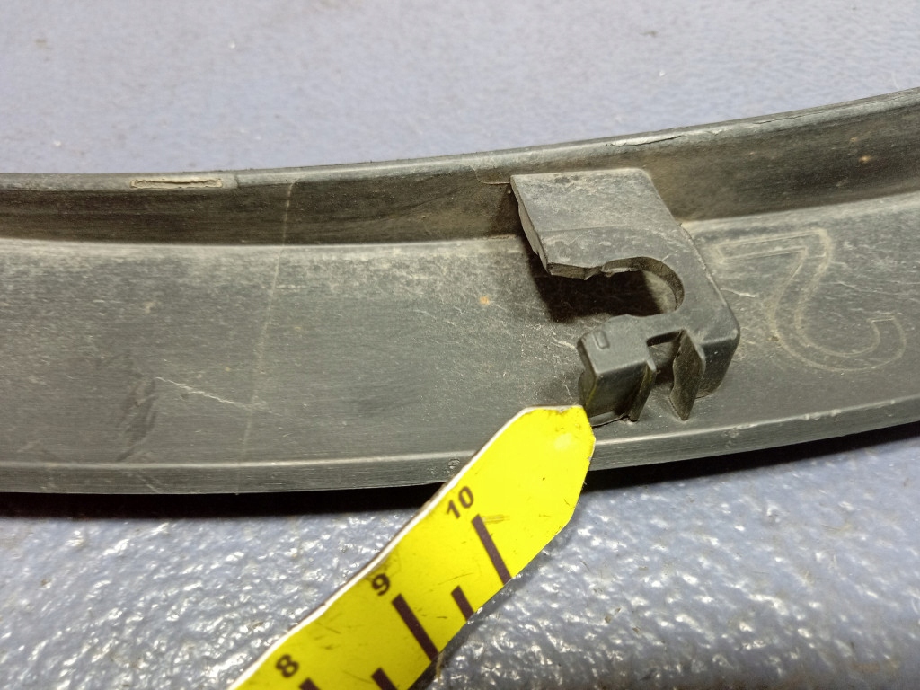 фото №5, Tesla model 3 y молдинг накладка крила правий перед 1658692-00-a