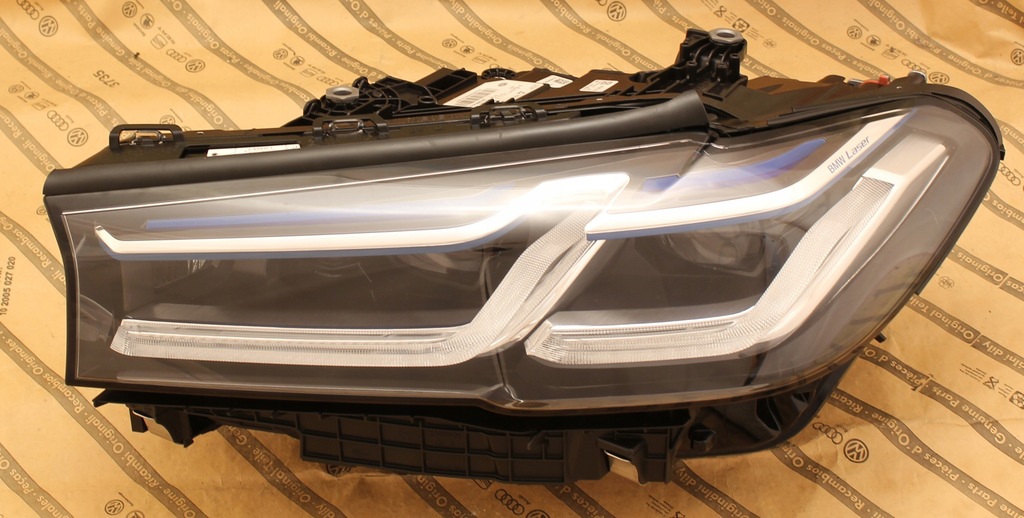 фото №1, Bmw 5 m5 g30 g31 f90 lift lci 21-23 лампа перед laser