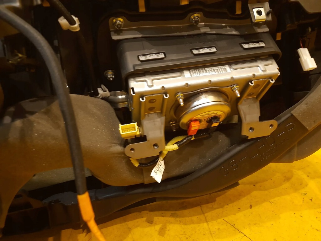 фото №13, Lexus gs iv приборная панель консоль air bag подушка белый nić