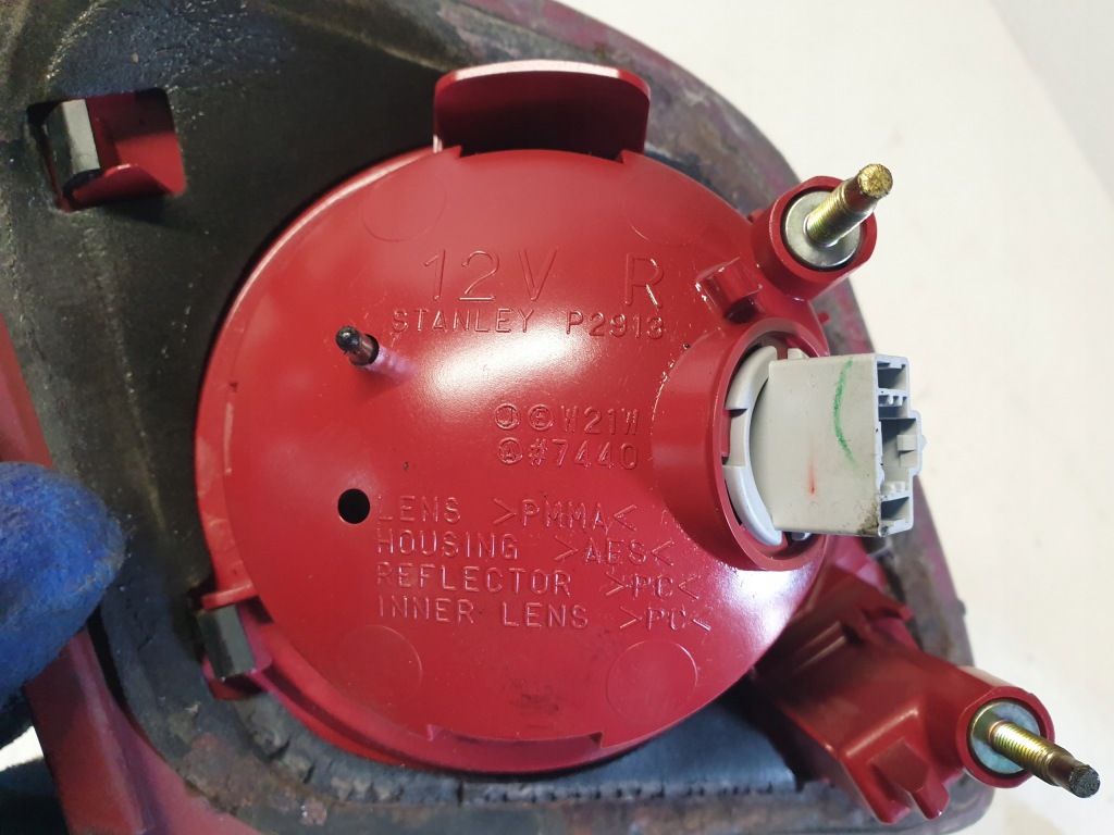 фото №4, Лампа задня права задня правий кришки mazda 3 bk hb