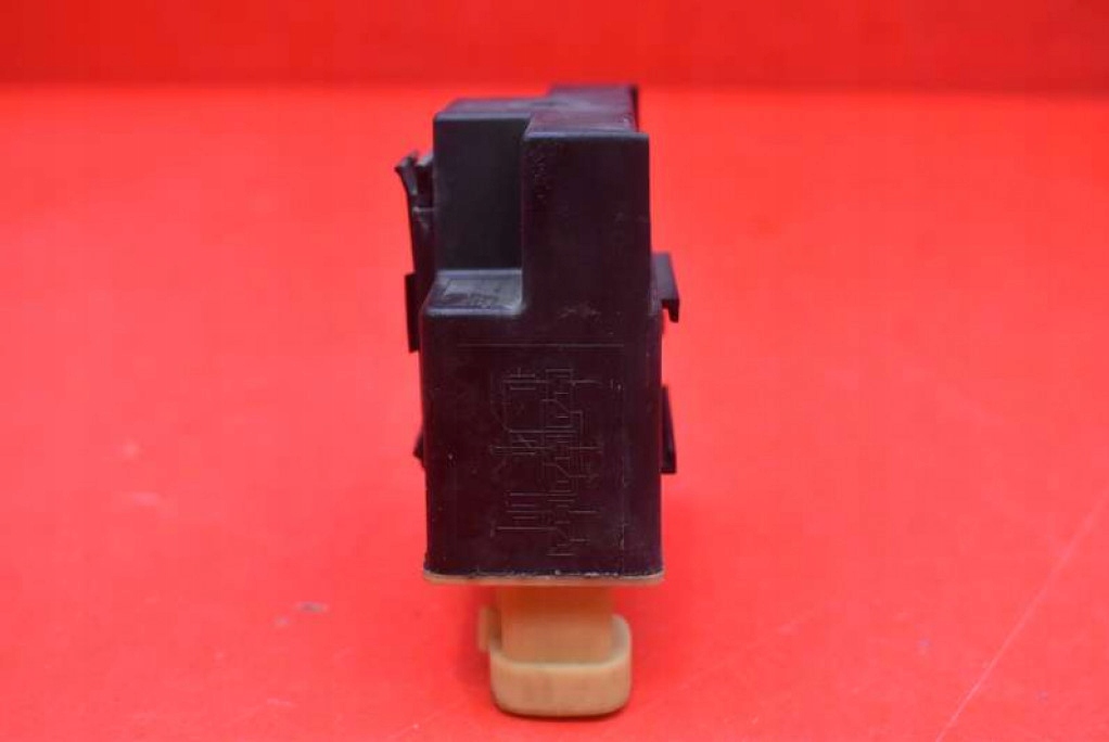 Реле свеча накаливания 9662570880 peugeot 3008 1 i 1.6 hdi 110 km 10-13 Недорого