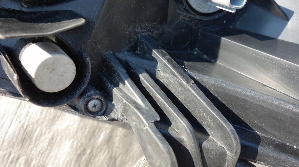 фото №10, Toyota sienna 2011- фара лампа перед ліва