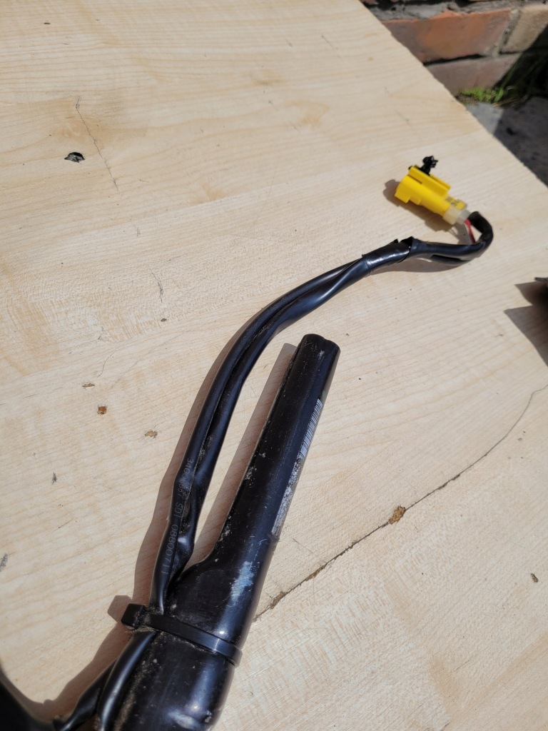 Jeep cherokee kk 7-12 натяжитель поперечина правая  перед Цена