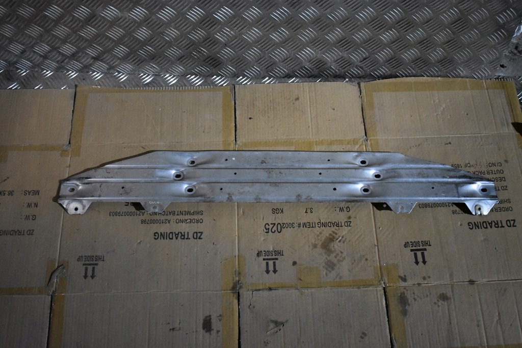 фото №1, Idealna розпірка кронштейн bmw g01 g02 1