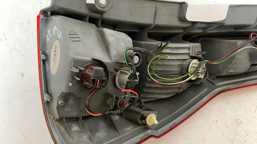 Купити Фара ліва лівий задній honda cr-v 3 3 2006-2012r.