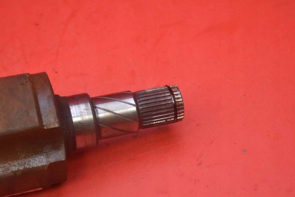 Приводной вал правая задний  автоматическая коробка передач 1007719-01-a tesla model s 306 km 12-20 в Украине