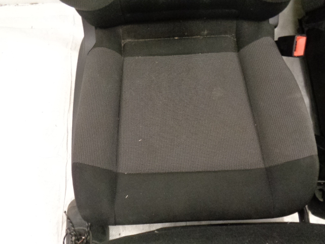 фото №3, Citroen c4 cactus заднє сидіння сидіння комплект