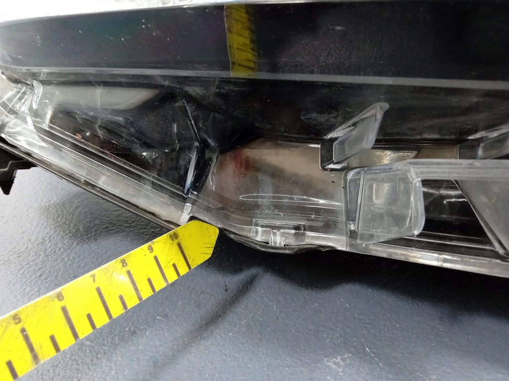 фото №10, Toyota c-hr lift фара правый led 81110-f4180