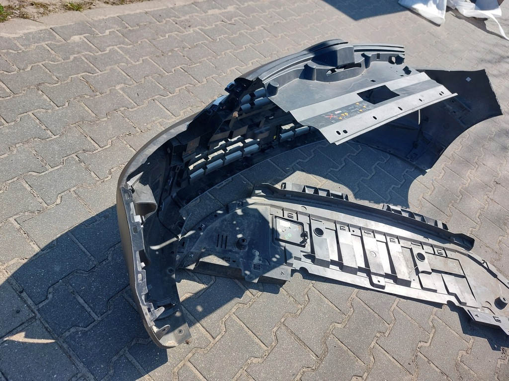 фото №8, Бампер перед передний renault kangoo iv 21-