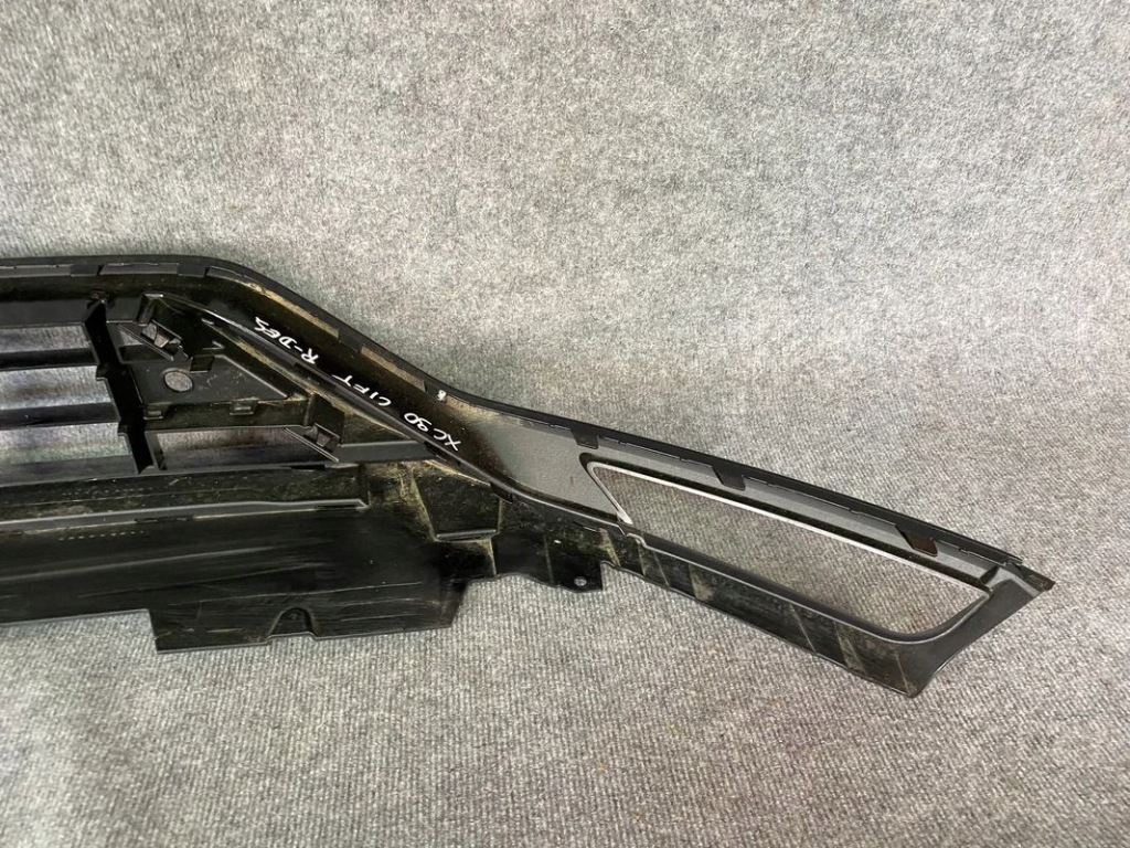 фото №8, Решётка бампера спойлер - volvo xc90 ii lift r-design 19-