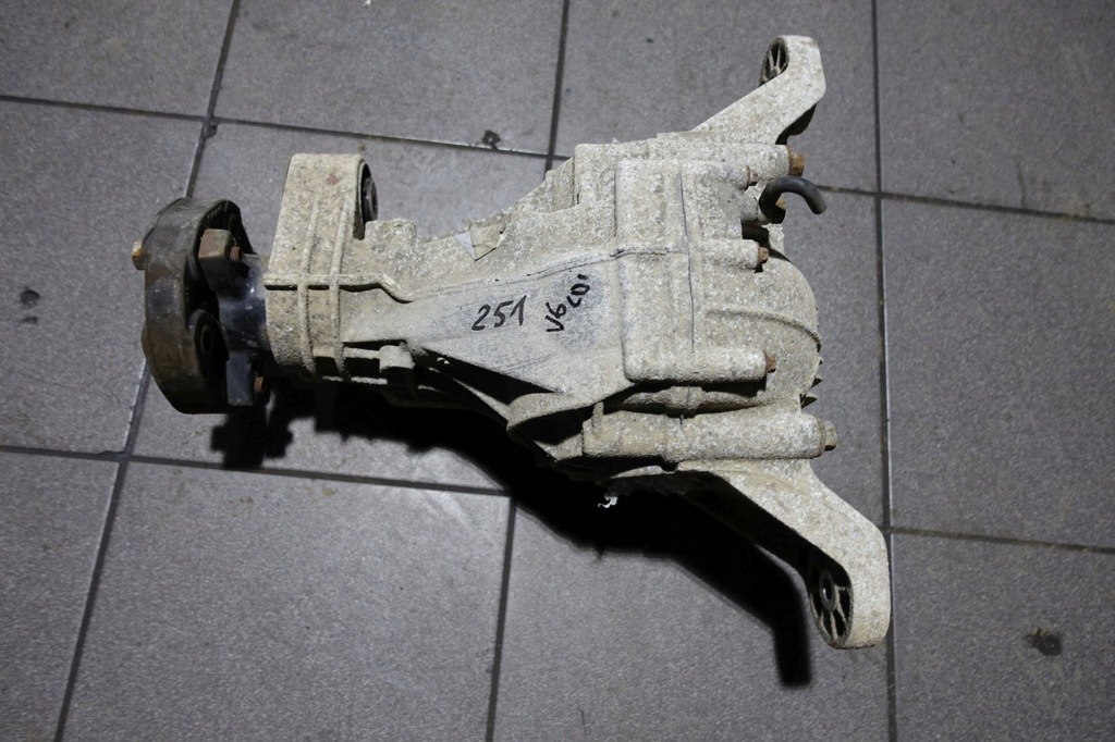 фото №1, Mercedes w251 3.2cdi мост задняя r-klasa задний 4460-310-032