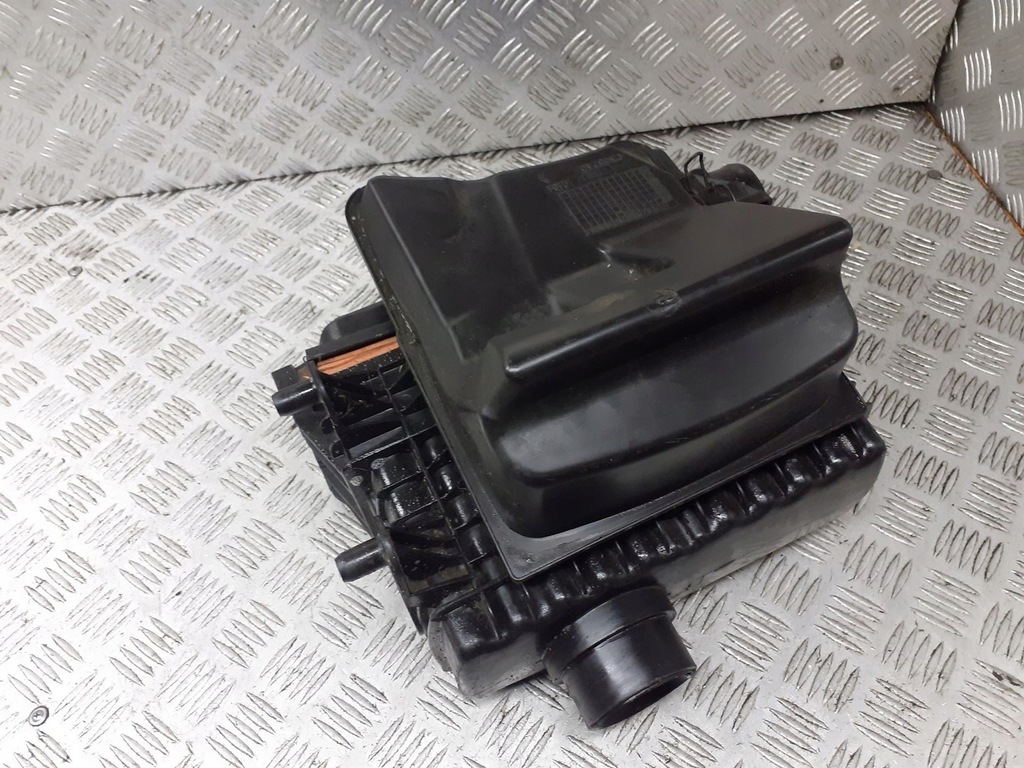 фото №3, Корпус фільтра повітря alfa romeo 147 1.6