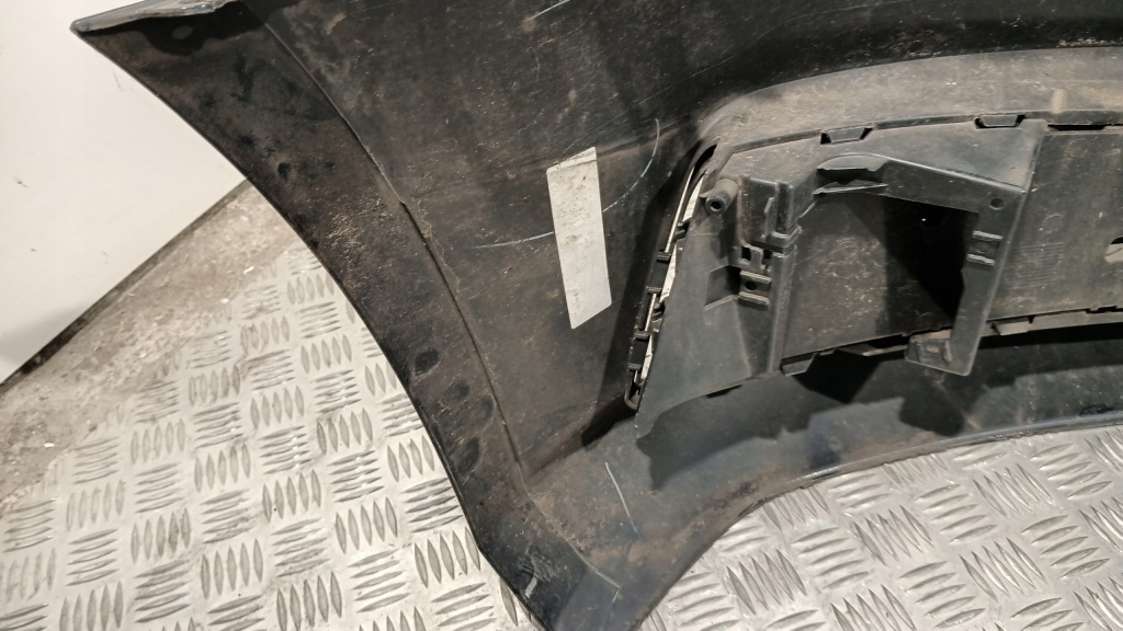 Бампер перед решітка  решітка ліва audi a4 b9 8w 15-19 оригінал Недорого