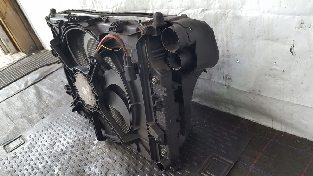 фото №9, Радіатор вентилятор mercedes w251 3,0 cdi