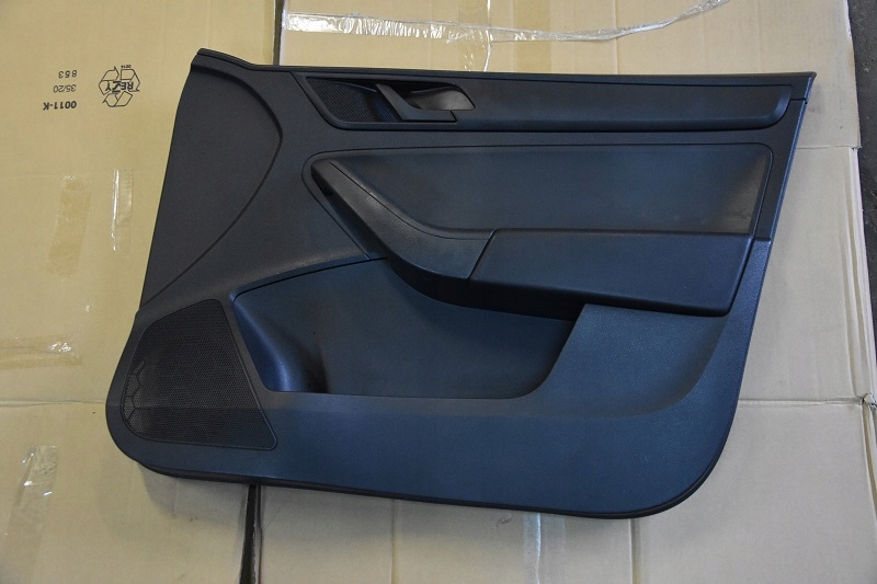 фото №1, Skoda rapid оббивка двері