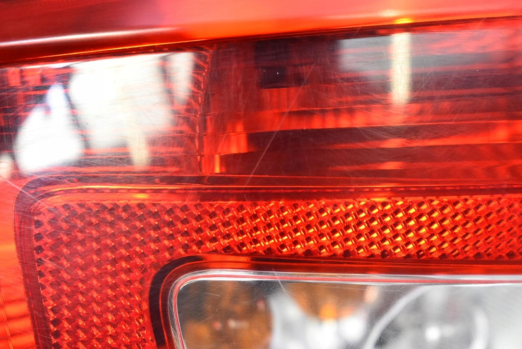 фото №13, Лампа ліва задня задня 5jh945111 skoda rapid 5d hb 12-17