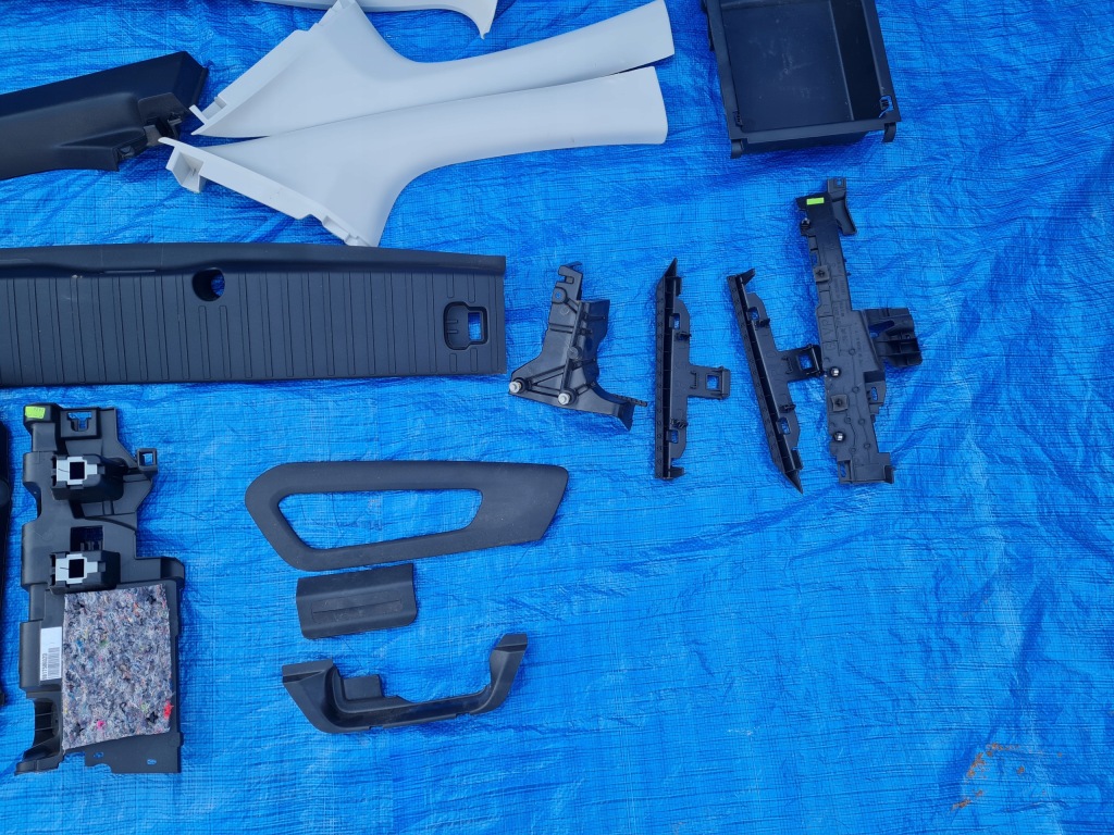 фото №3, Rifter combo e berlingo 18- обивка пластики