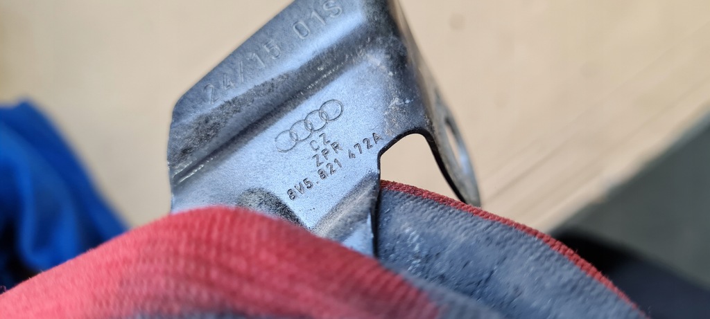 фото №7, S3 8v sedan a3 кронштейн кронштейн крила перед ly9t 8v5821472a