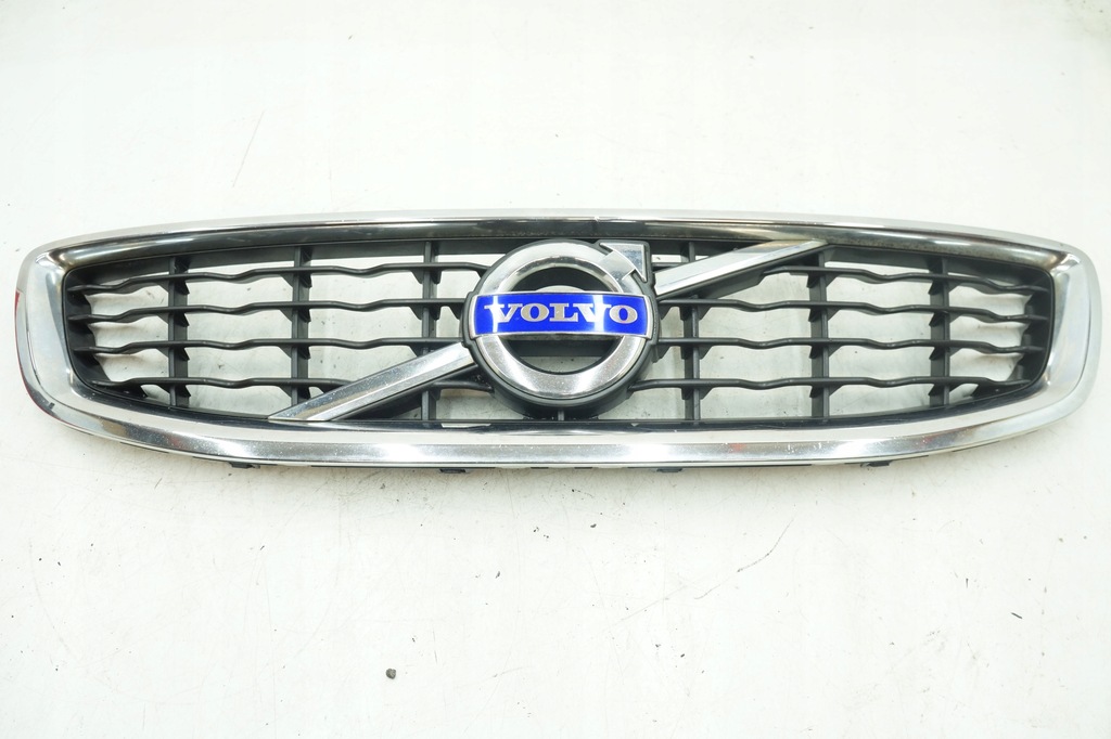 фото №1, Volvo c70 ii решётка радиатора решётка радиатора бампера передняя перед 31214856