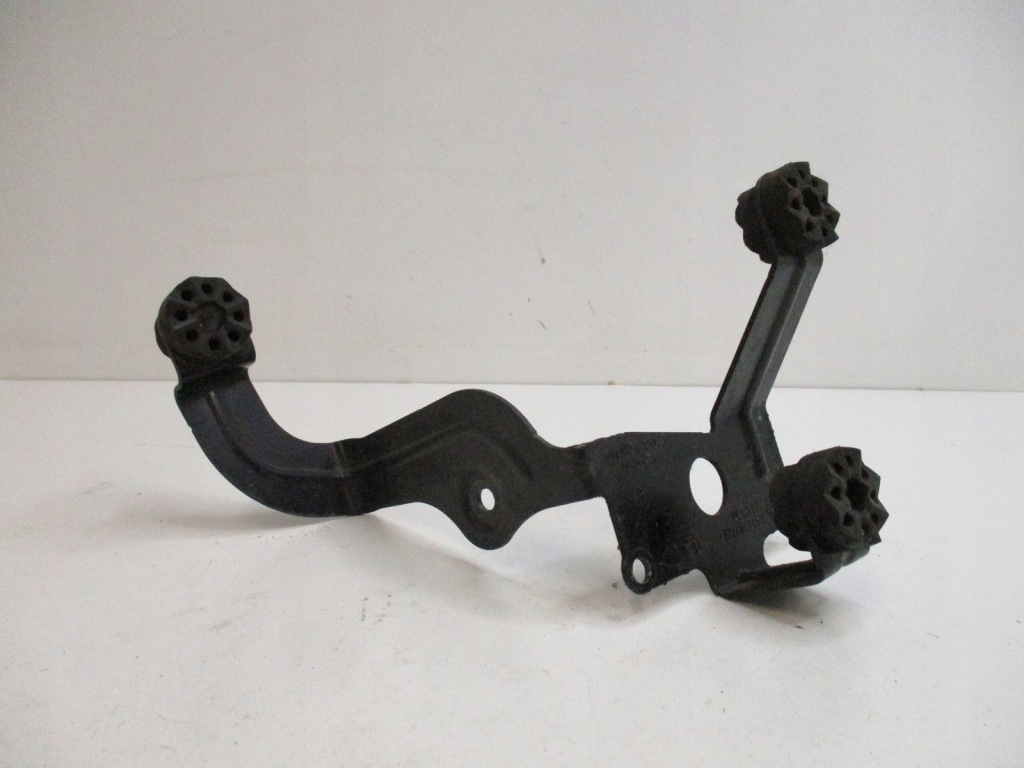 Купить Кронштейн держатель насоса abs bmw 6791749