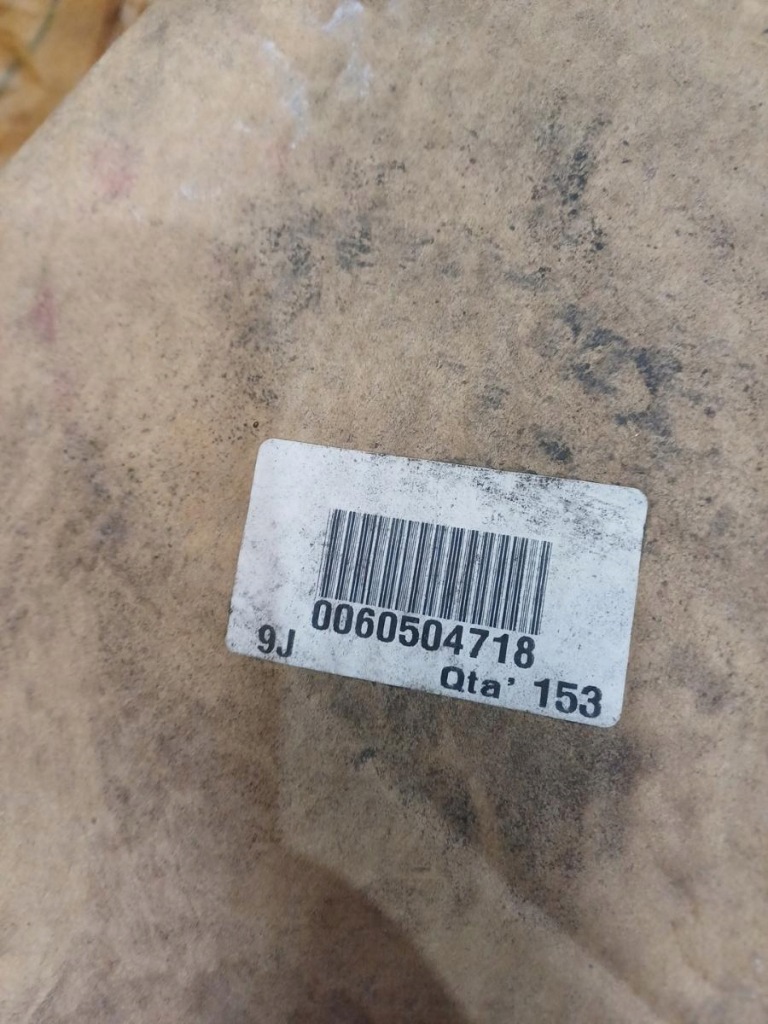 Приводной вал alfa romeo 33 sportwagon 0060504718 в Украине