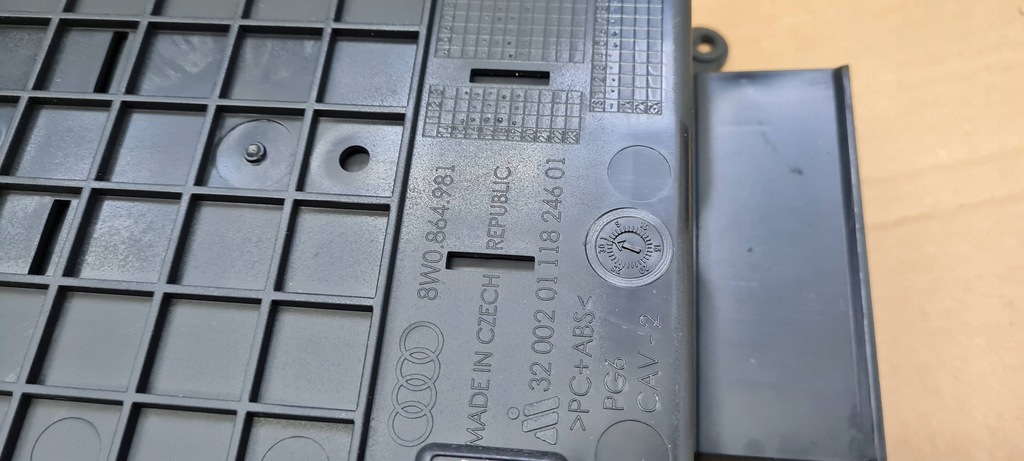 фото №15, A4 b9 lift разъём зарядное устройство жгут электропроводка usb 8w0035708a a5 8w