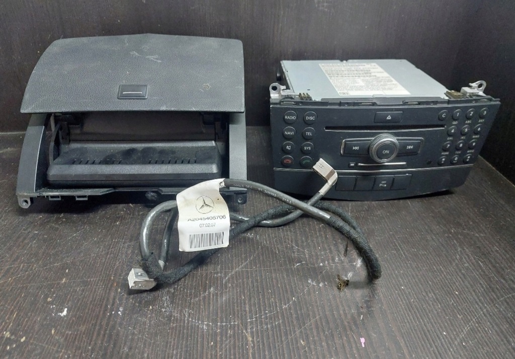 фото №1, Mercedes w204 радіо навігація комплект a2048204697