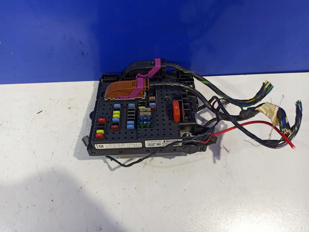 фото №1, Volvo xc90 2013 реле