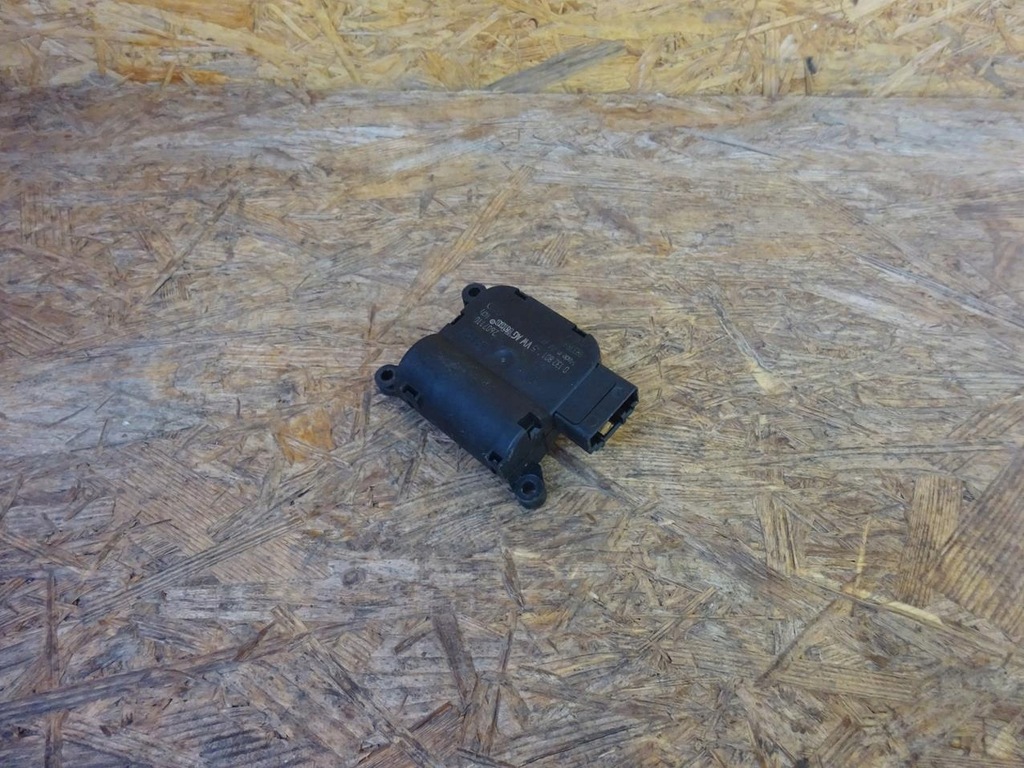 фото №9, Audi a3 s3 rs3 8p tt 8j sharan 7n моторчик крышка отопителя 1k0907511