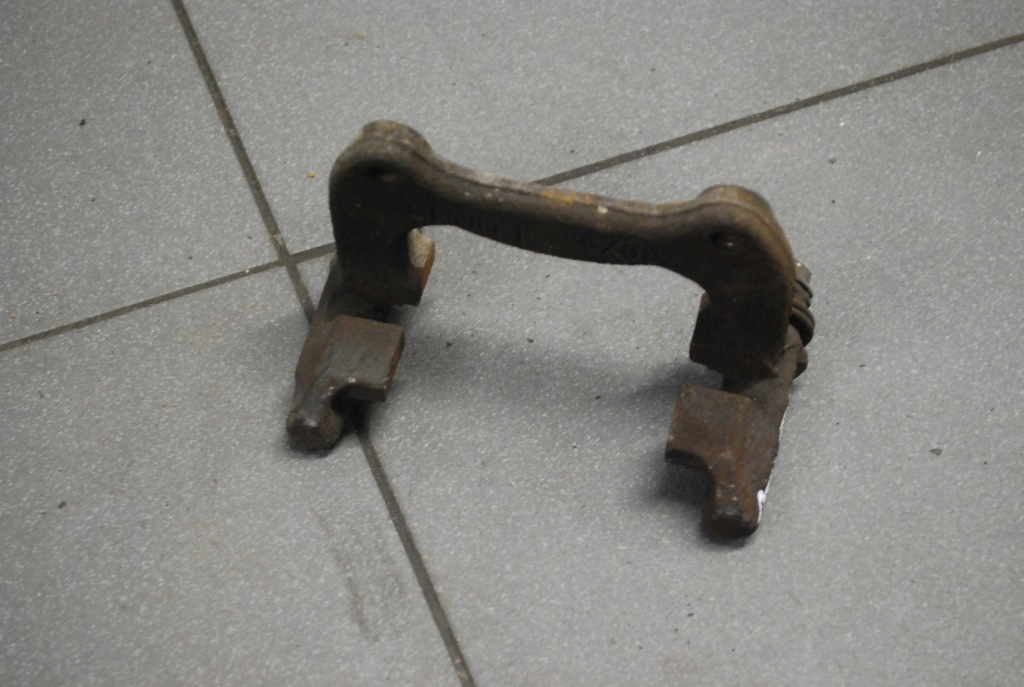 фото №1, Скоба правый задняя audi a6 c5 245mm