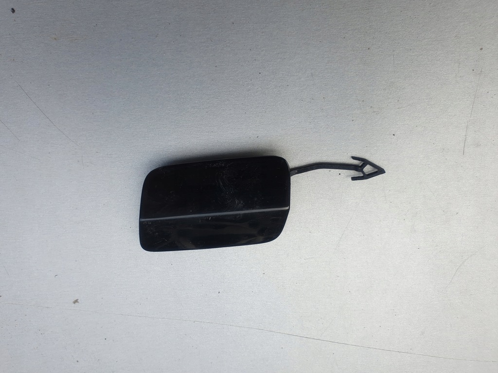 фото №1, Audi a8 s8 d5 2018- заглушка фаркоп задня