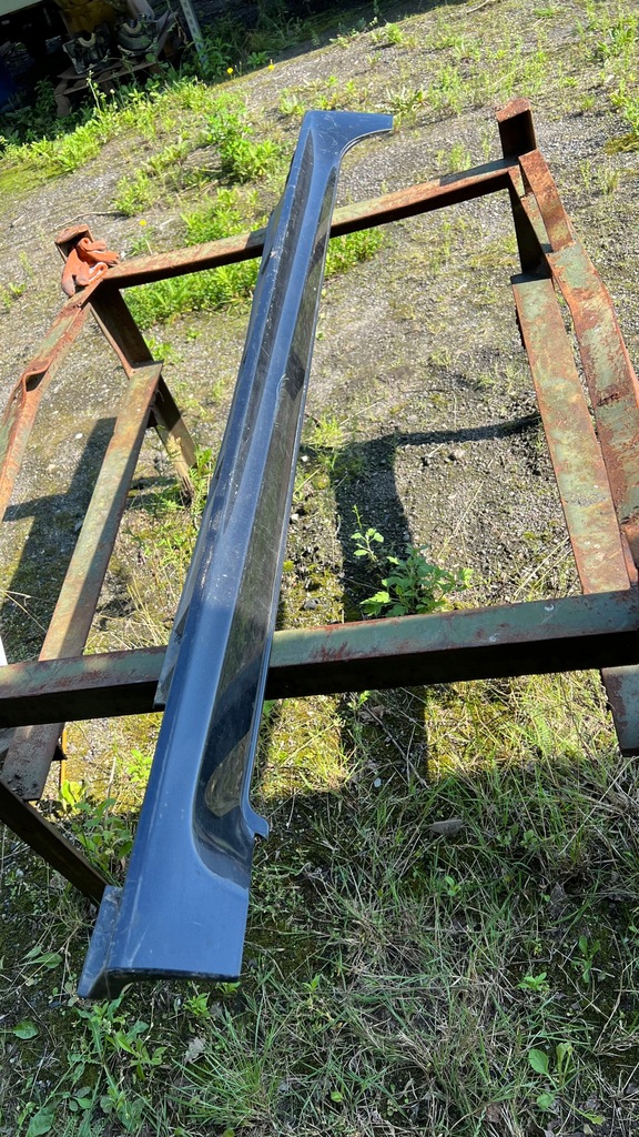 фото №1, Молдинг порог правая subaru levorg 2014 - eu