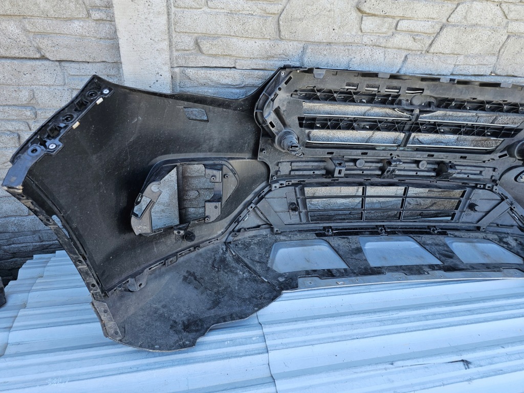 Ford kuga mk2 2 рестайлинг  бампер перед с Разборки