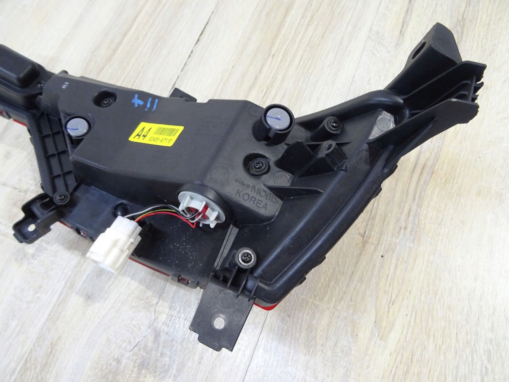 фото №10, Лампа kia niro ev ii 2 левый задняя 92405-at100