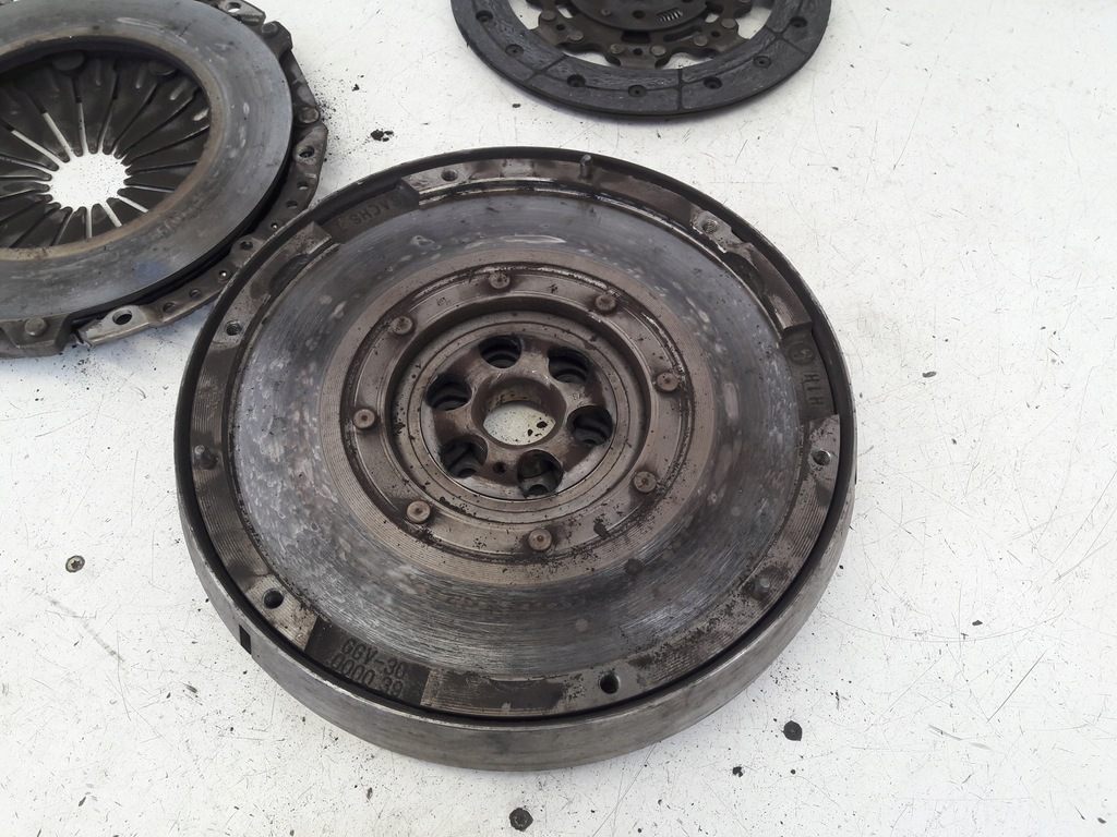 фото №6, Колесо двухмассовый ggv30000039 ford focus mk2