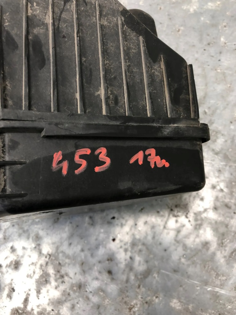 Корпус фільтра повітря smart 453 165003255r в Україні