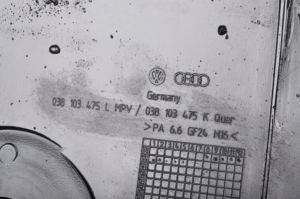 фото №7, Ford galaxy mk1 1.9 крышка клапанов 038103475k