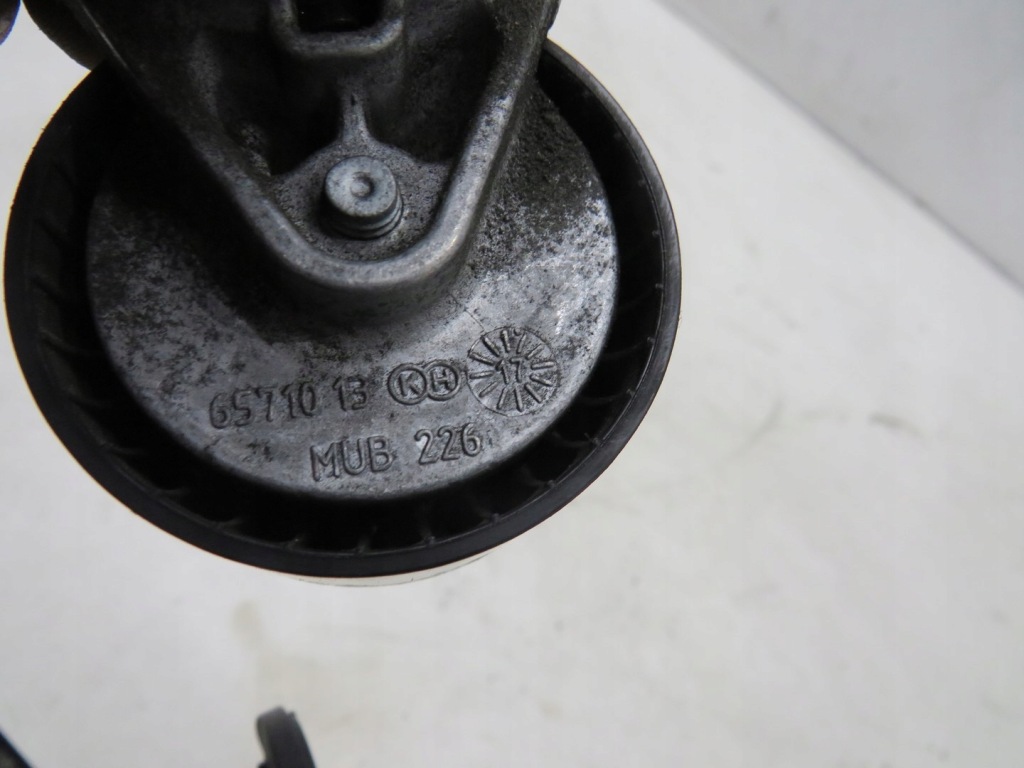 фото №5, Ролик натяжитель micra k14 0.9 ig-t 117506193r