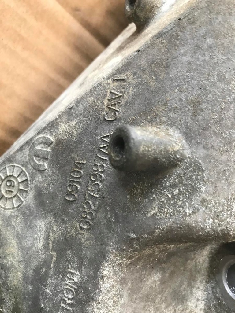 фото №3, Dodge ram trx 6,2 hellcat кронштейн двигуна подушка