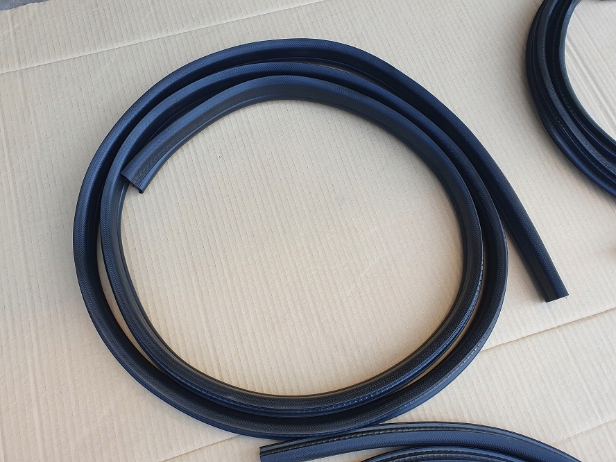 фото №4, Прокладка двері ford mondeo mk4 mk 4 лівий перед