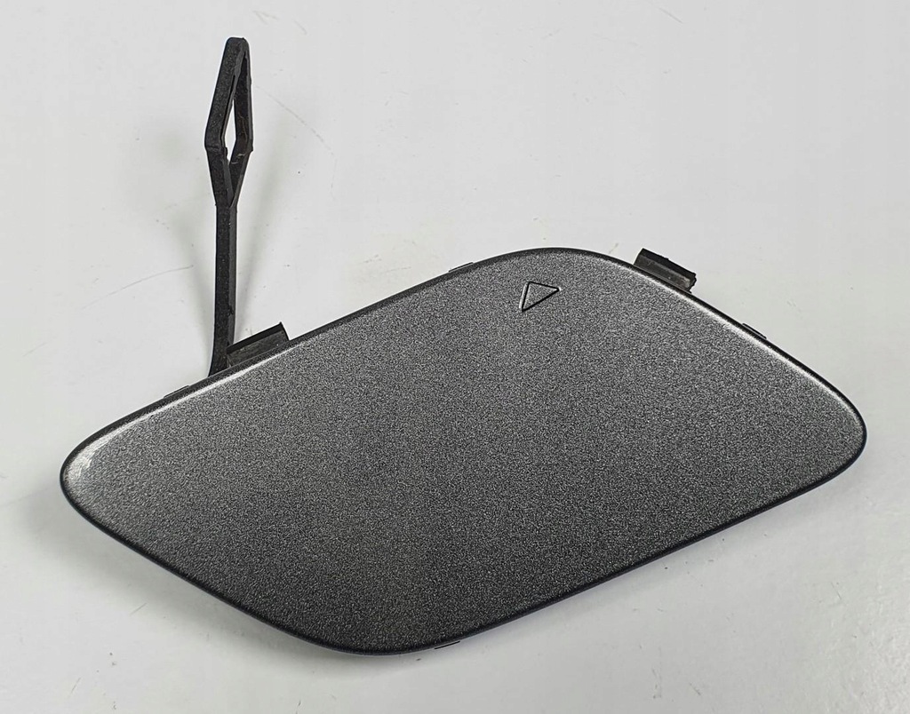 фото №1, Mercedes w169 lift - заглушка фаркоп бампера перед