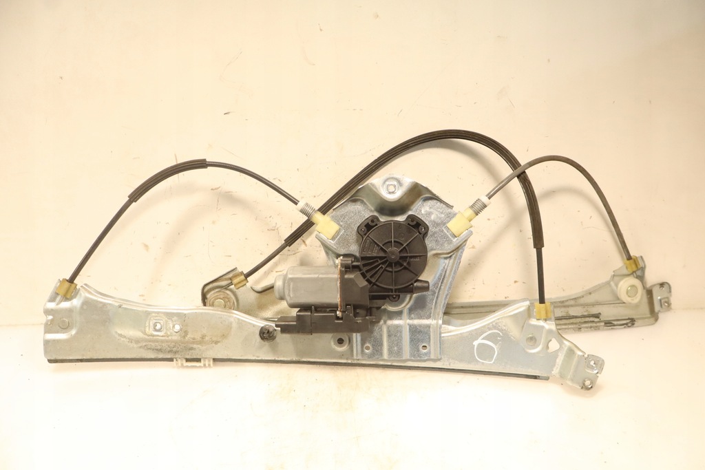 фото №1, Механизм окон левый перед renault clio iii 8200291148