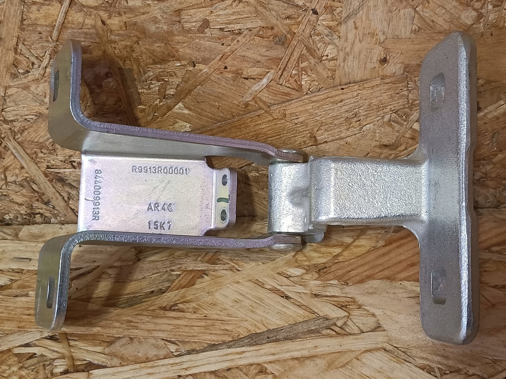 фото №8, Dacia dokker петля дверь распашных 844009913r