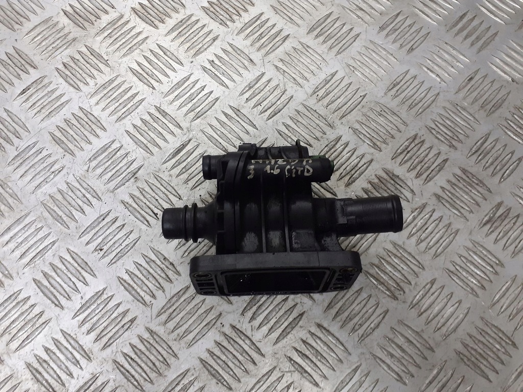 фото №6, Корпус термостата mazda 3 bk 1.6 citd 9647767180