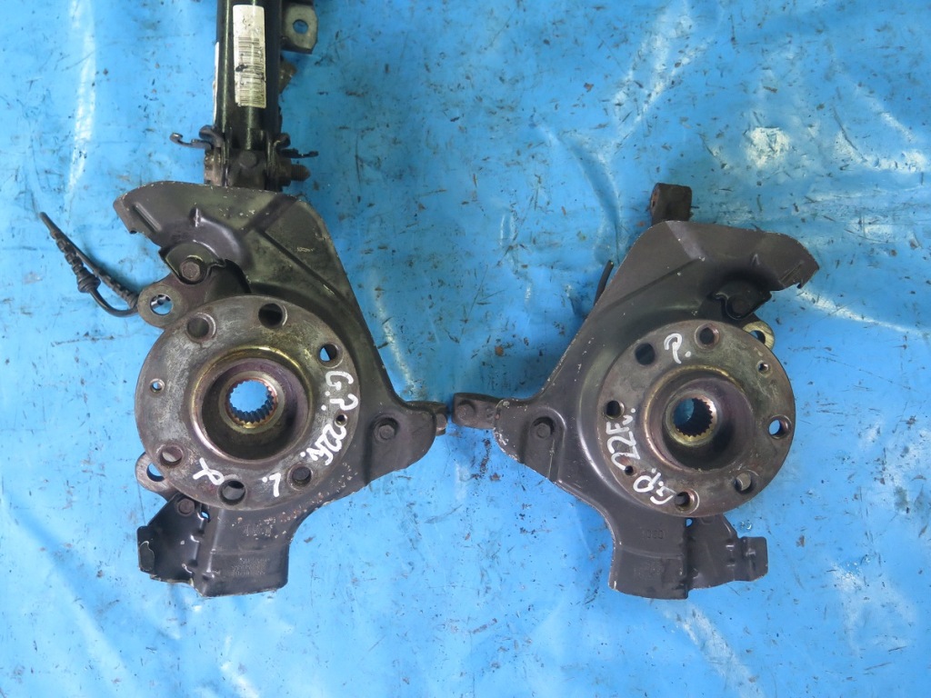 фото №1, Поворотный кулак ступица перед l/p fiat grande punto evo 1,2