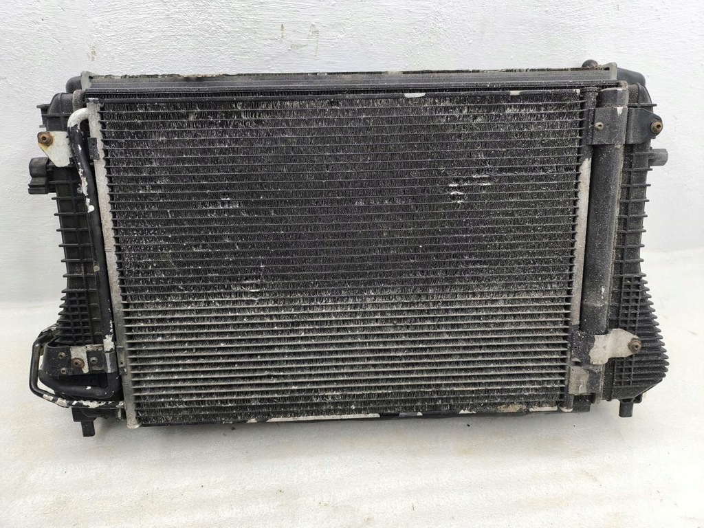 фото №9, Комплект радіатор вентилятори audi a3 8p 1k0820411h