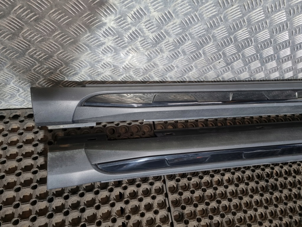 фото №4, Mercedes gla x156 amg 45 накладки пороговые комплект