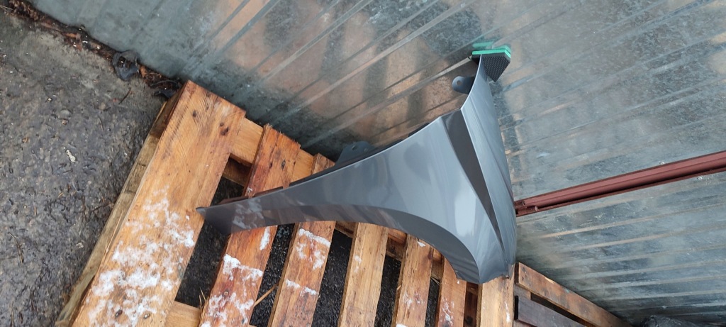 фото №12, Крыло правый перед передний seat ibiza 5 v od 10.2017r код лакокрасочного покрытия lx7r